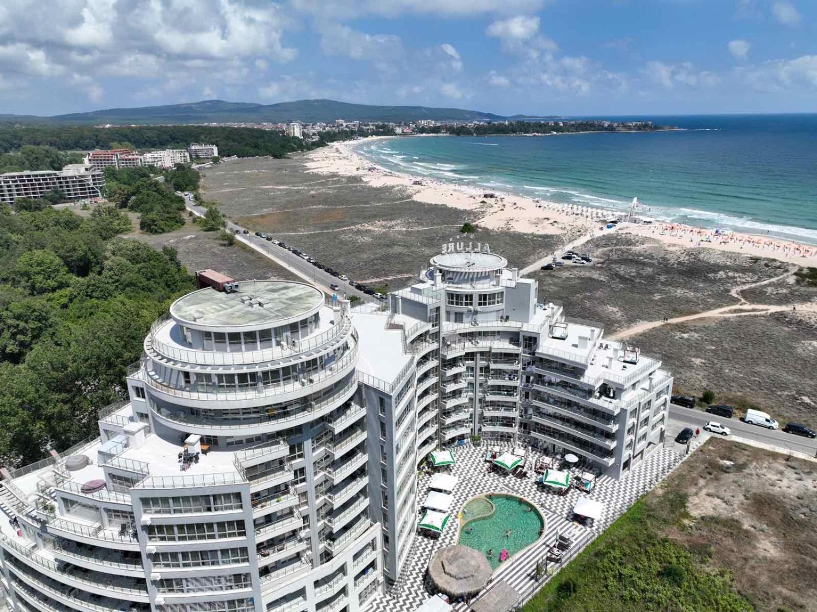 Allure Beach Resort Aparthotel Primorsko Buitenkant foto