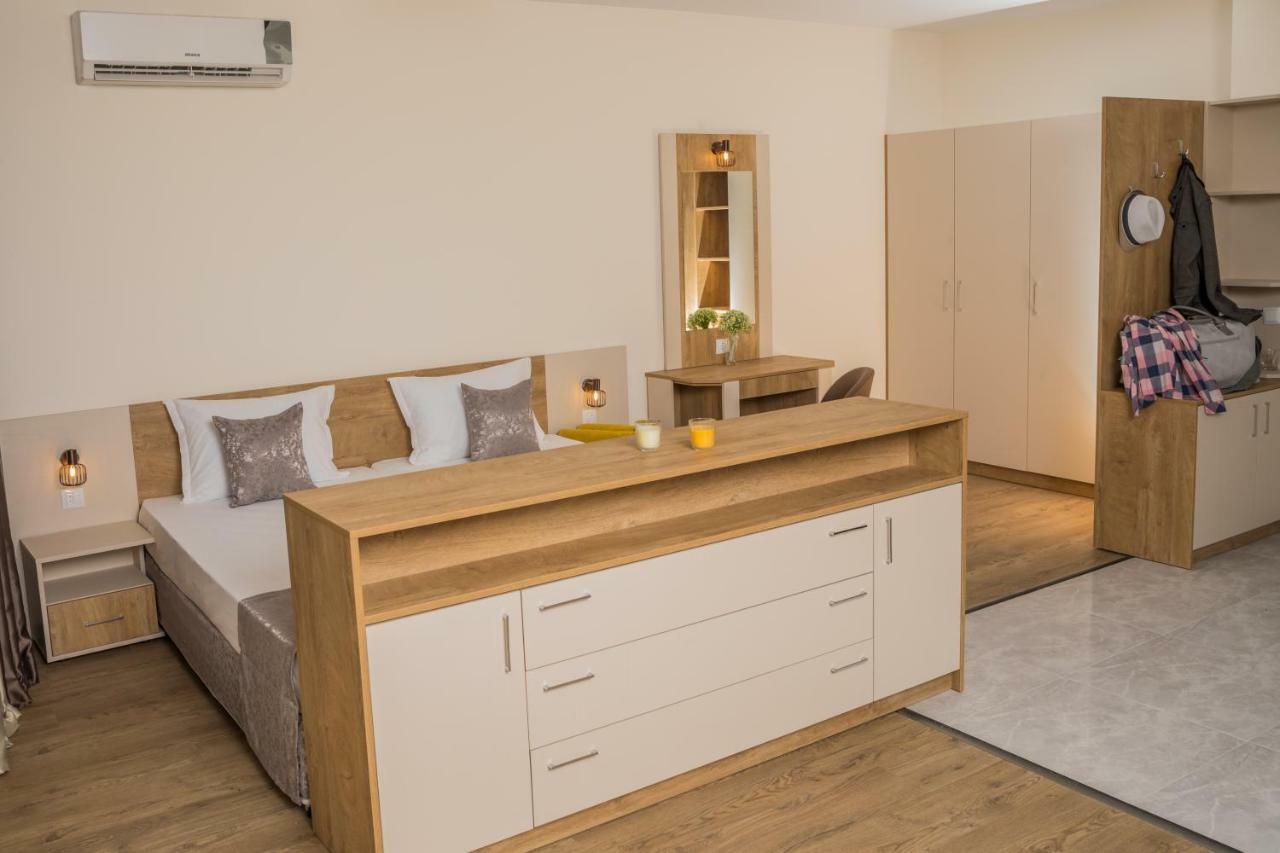 Allure Beach Resort Aparthotel Primorsko Buitenkant foto