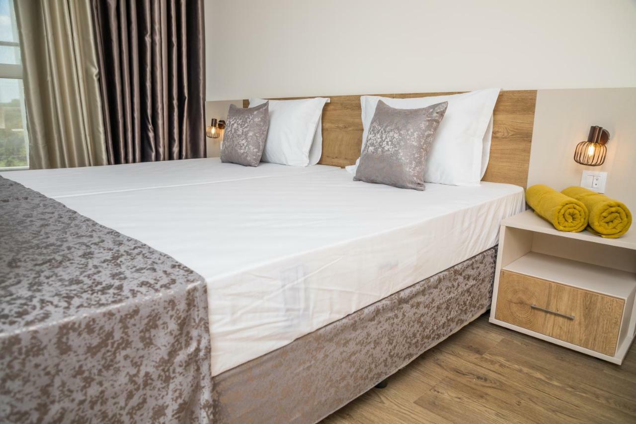 Allure Beach Resort Aparthotel Primorsko Buitenkant foto