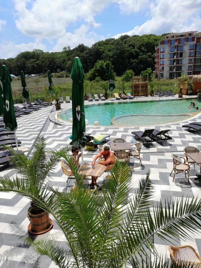 Allure Beach Resort Aparthotel Primorsko Buitenkant foto