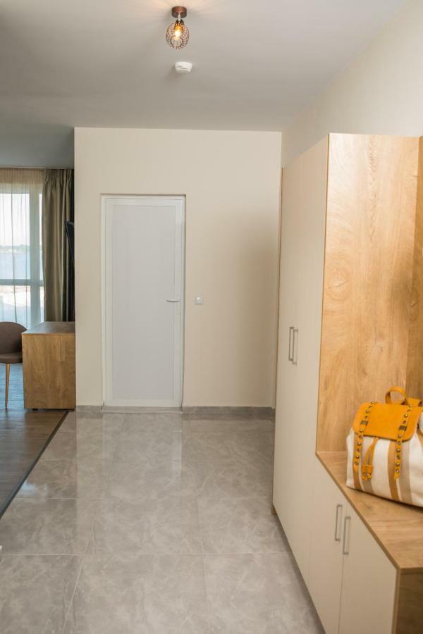 Allure Beach Resort Aparthotel Primorsko Buitenkant foto
